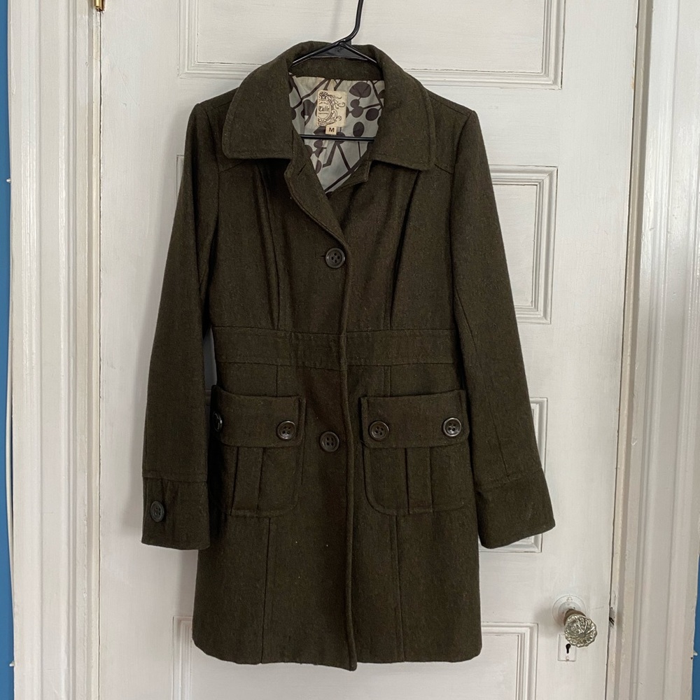 Cute, fitted pea coat!